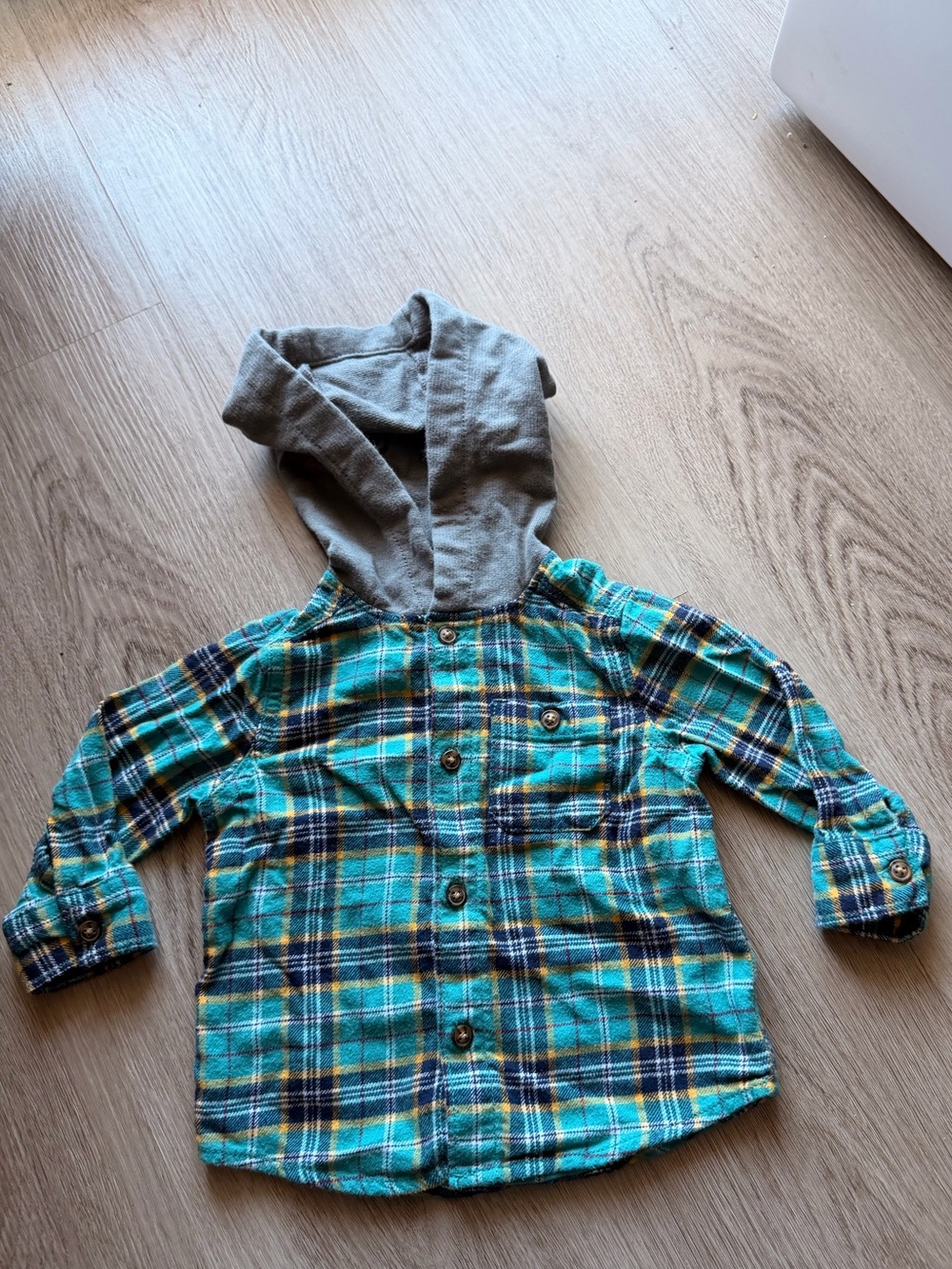 Carter’s Baby Boy Plaid Hooded Shirt – Size 6 Months